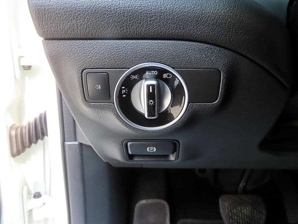 Mercedes Benz GLA Class 2015 - Importación desde Corea - HF Imports Iquique - Foto 13