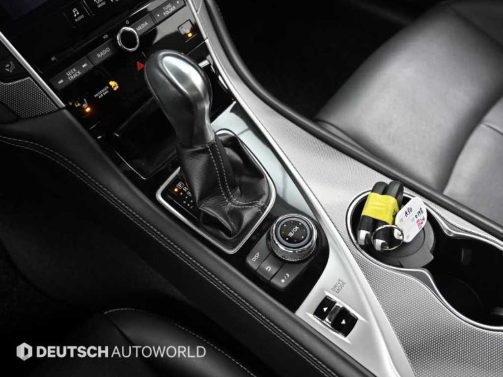 Infiniti Q - Vista 9