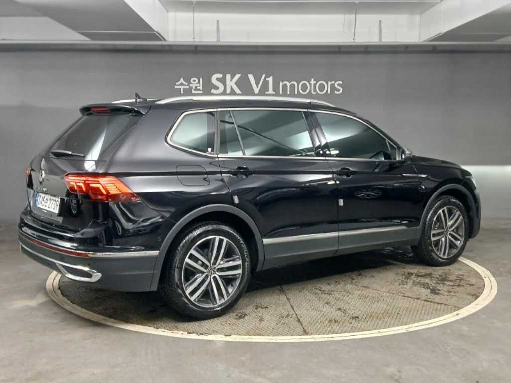 Volkswagen Tiguan - Vista 4