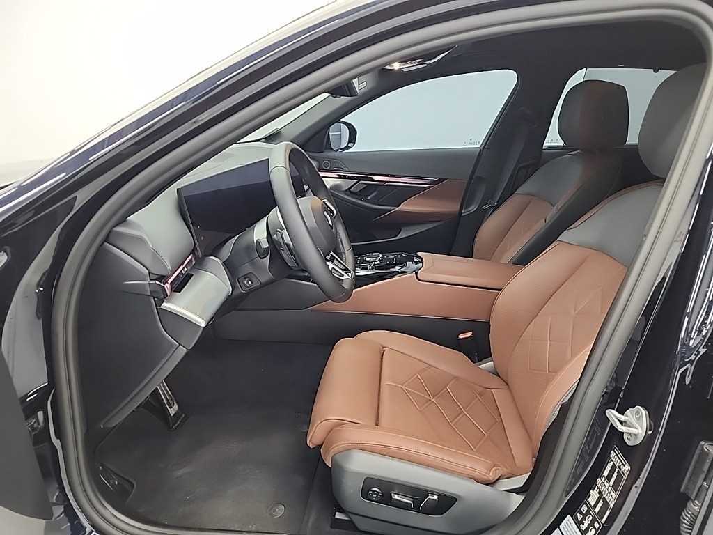 BMW 5 Series - Vista 11