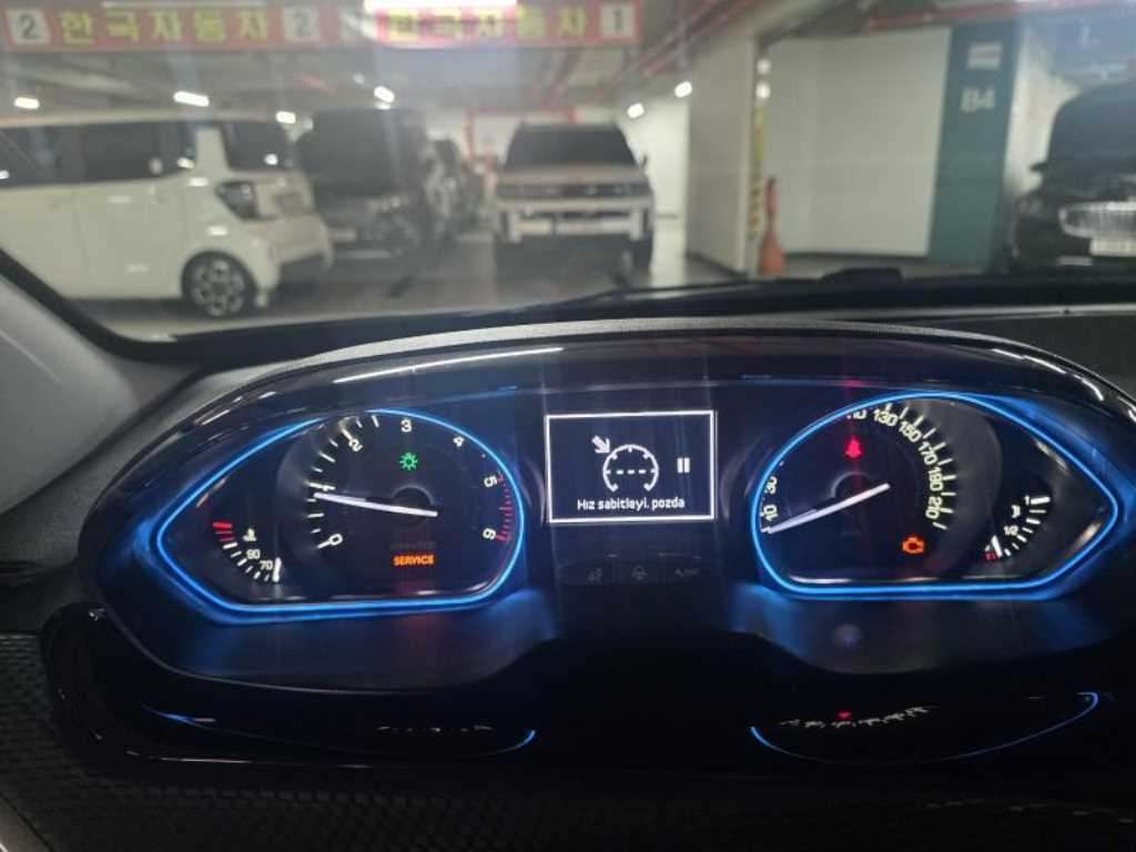 Peugeot 2008 - Vista 7