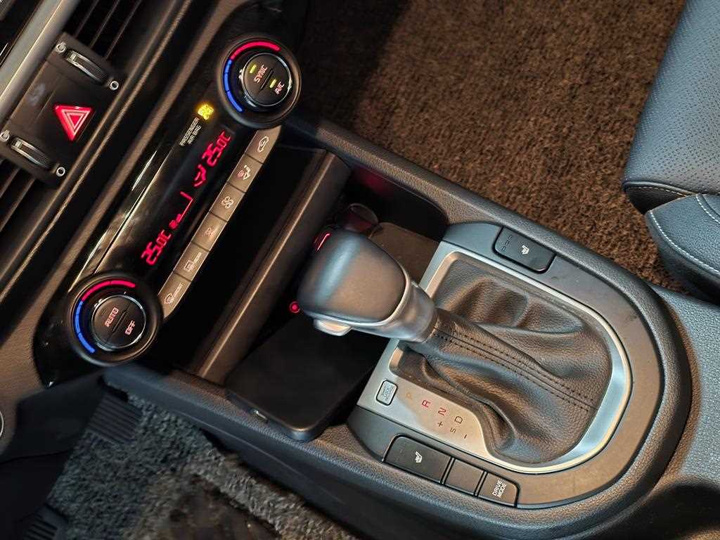 KIA K3 2021 Blanco - Importación desde Corea - HF Imports Iquique - Foto 17