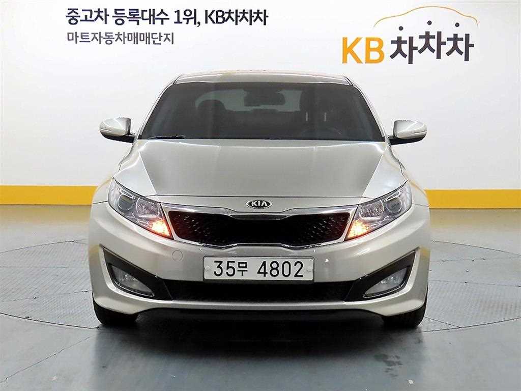 KIA K5