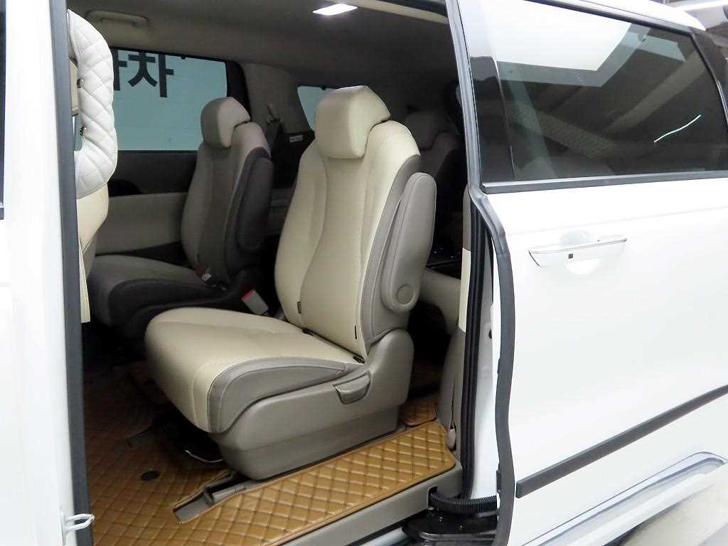 KIA Carnival 2023 - Importación desde Corea - HF Imports Iquique - Foto 13