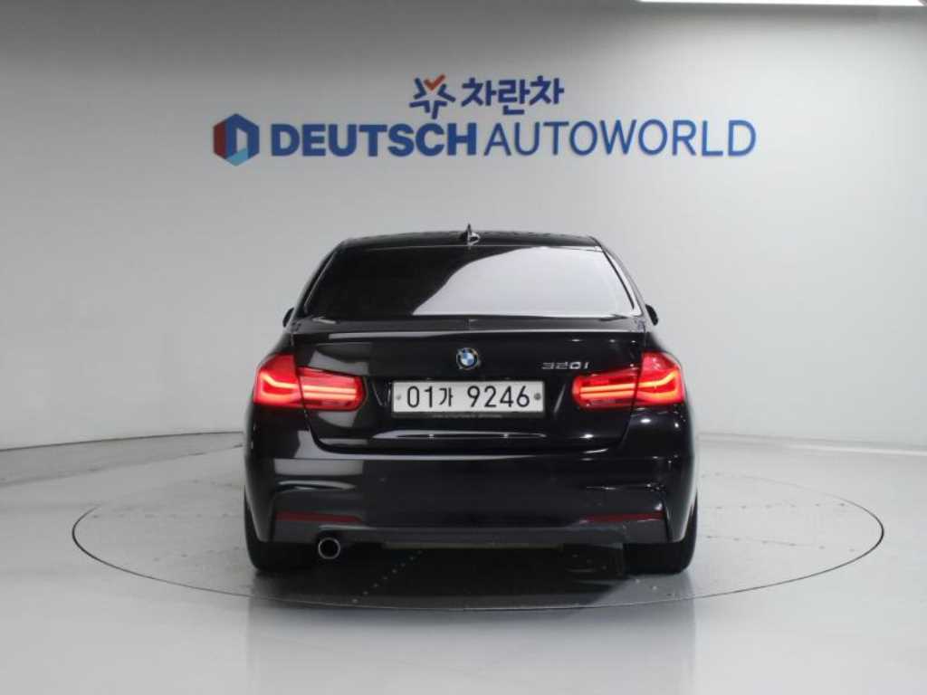 BMW 3 series - Vista 4