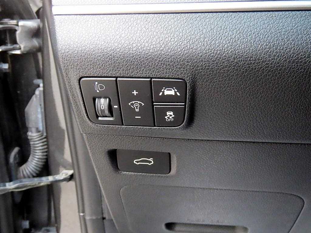 KIA K5 2022 Gris - Importación desde Corea - HF Imports Iquique - Foto 13