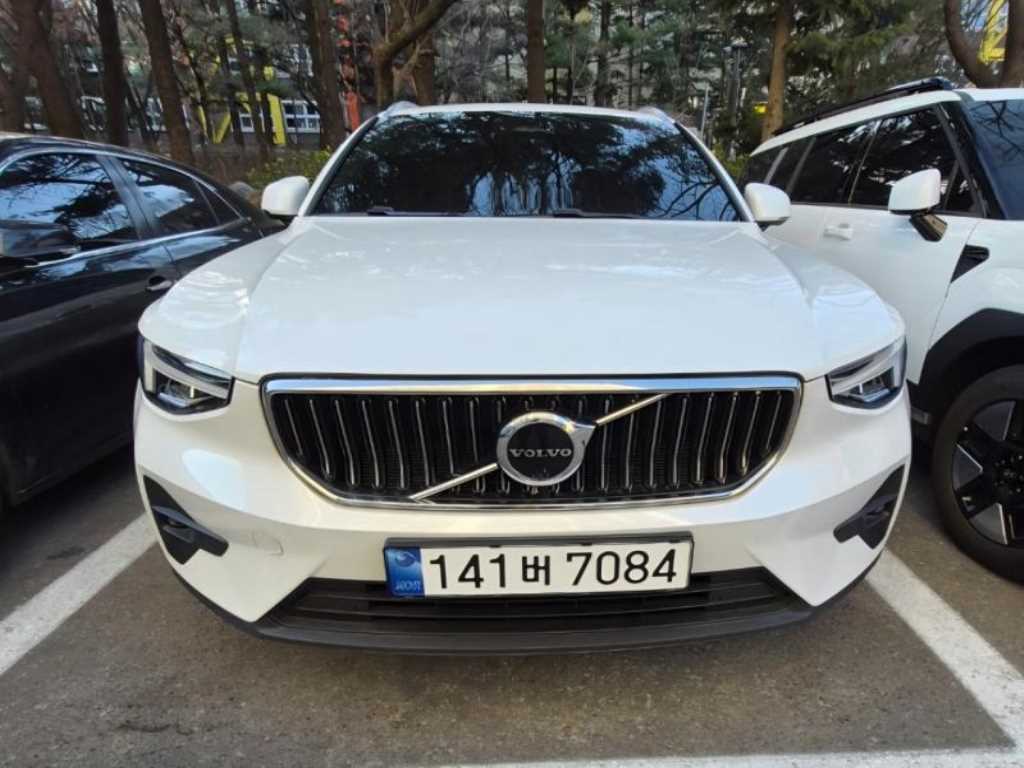 Volvo XC40 2023 - Importación desde Corea - HF Imports Iquique - Foto 1