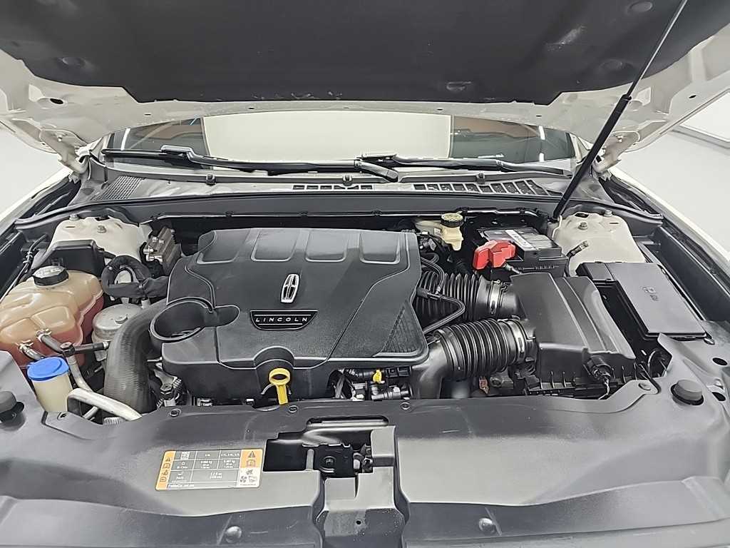 Lincoln Continental - Vista 5