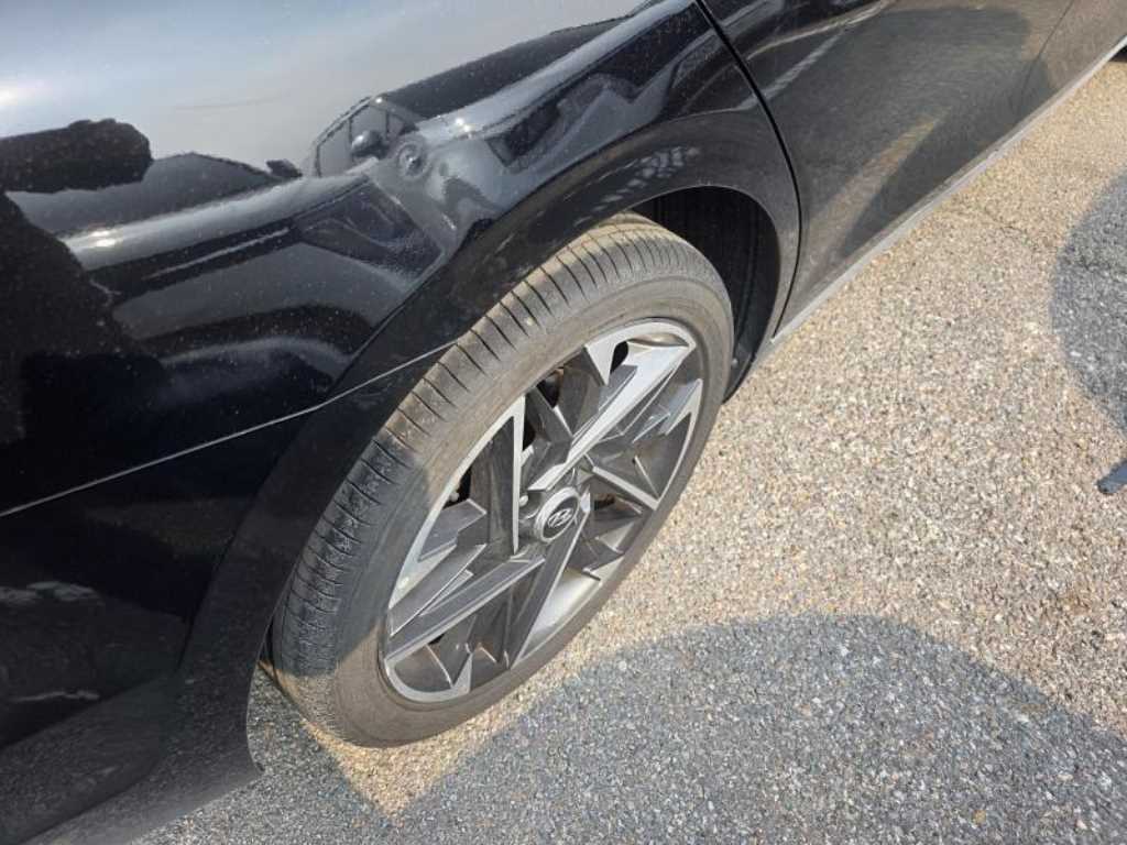 HYUNDAI Grandeur - Vista 9