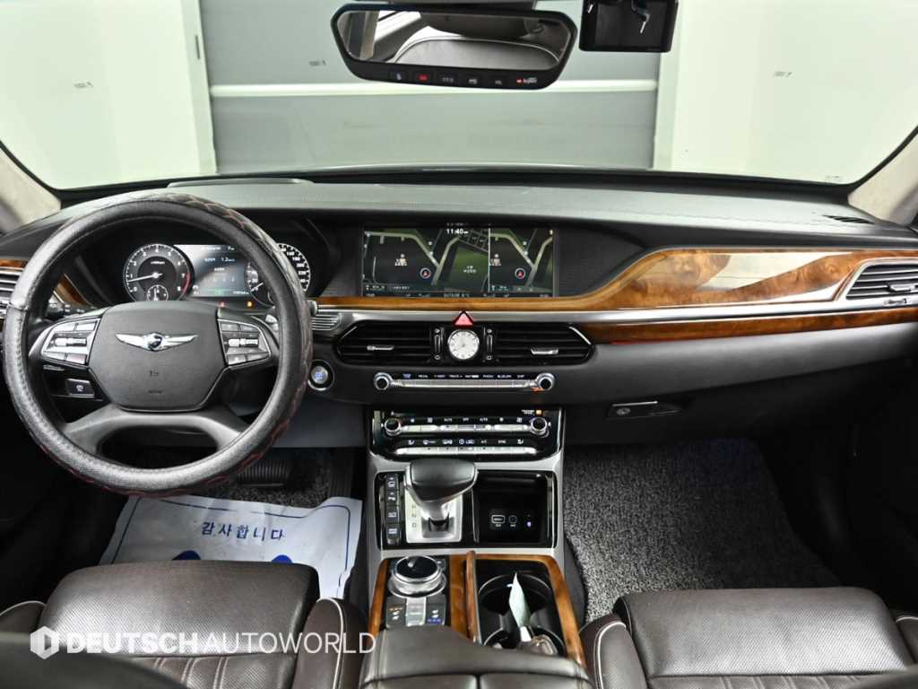 Genesis EQ900 - Vista 7