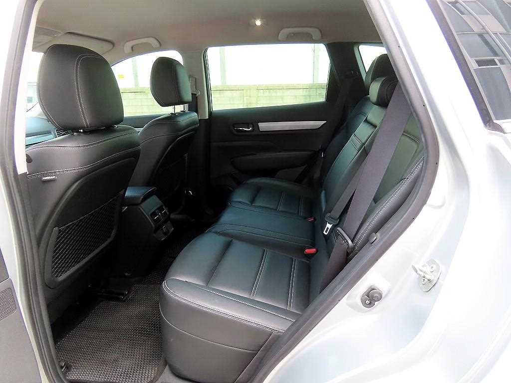 SAMSUNG QM6 - Vista 6