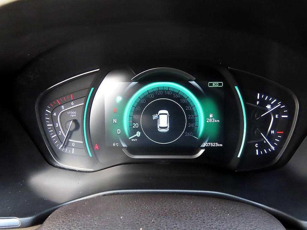 HYUNDAI Santa Fe - Vista 9