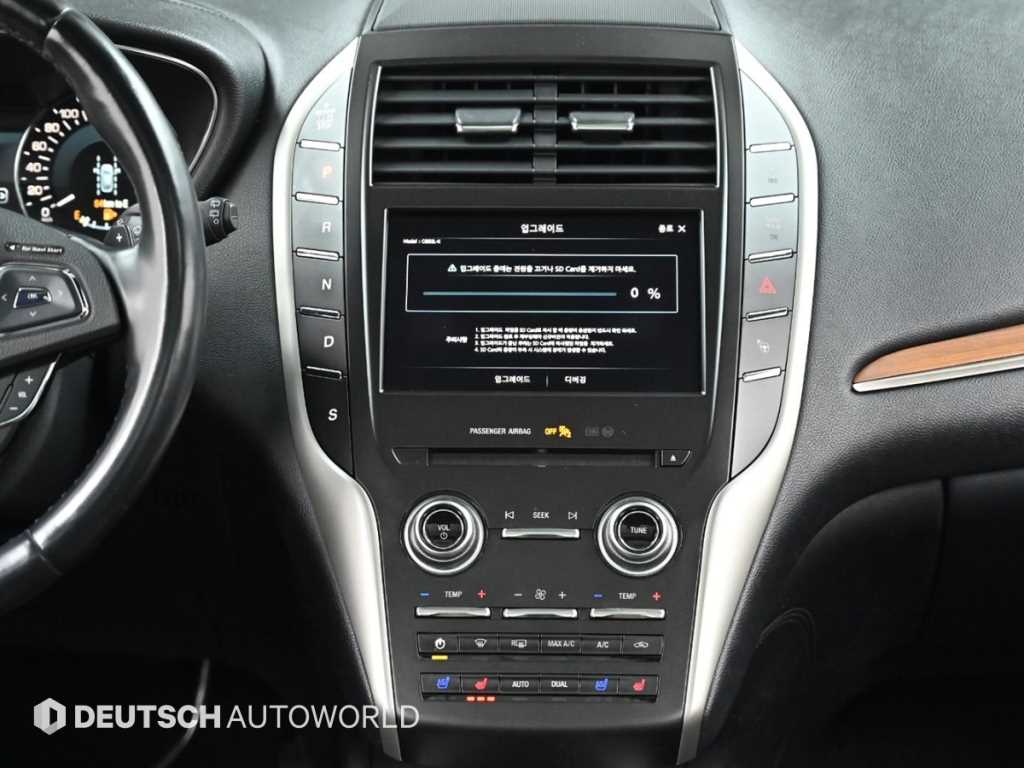 Lincoln MKC 2019 Negro - Importación desde Corea - HF Imports Iquique - Foto 14