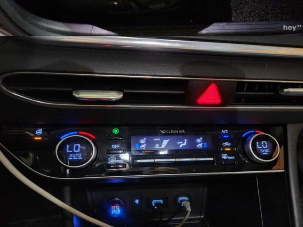 HYUNDAI Sonata - Vista 6