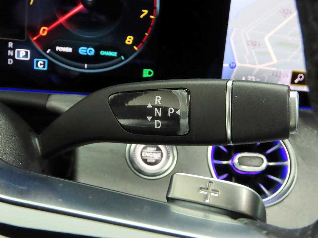 Mercedes Benz E class - Vista 10