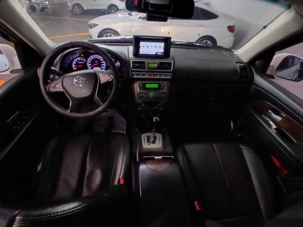 Ssangyong Rexton - Vista 6