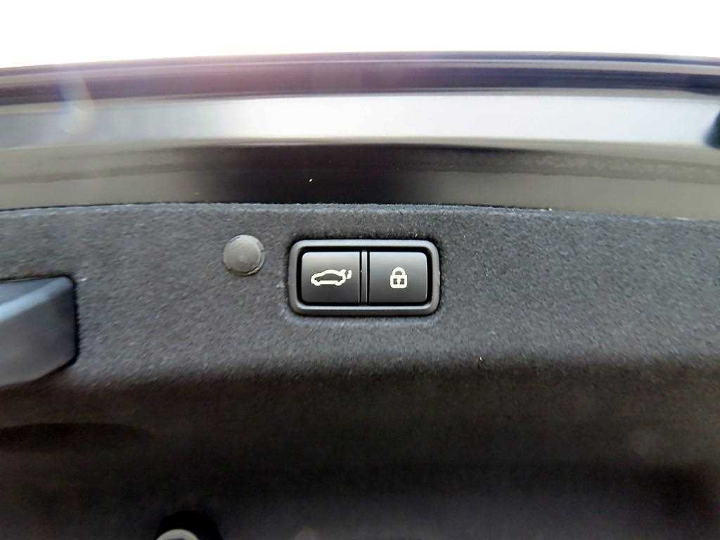 HYUNDAI Grandeur 2022 Negro - Importación desde Corea - HF Imports Iquique - Foto 17