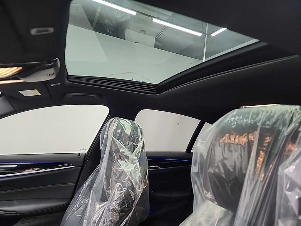 BMW 5 Series 2020 - Importación desde Corea - HF Imports Iquique - Foto 14