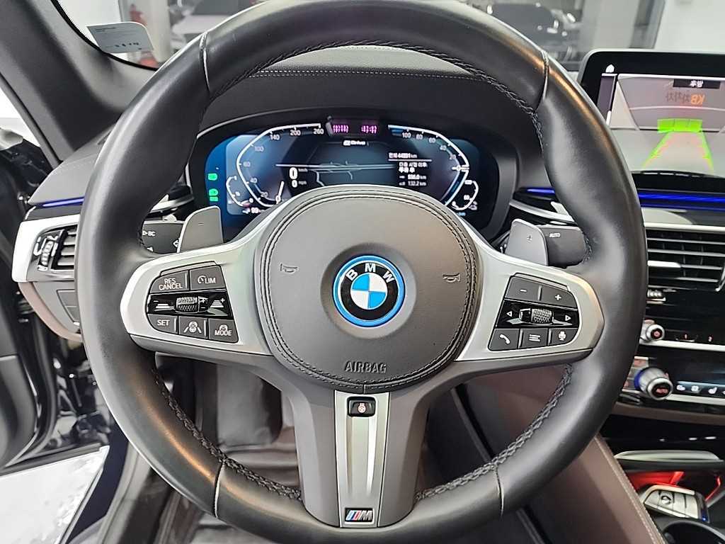 BMW 5 Series - Vista 9