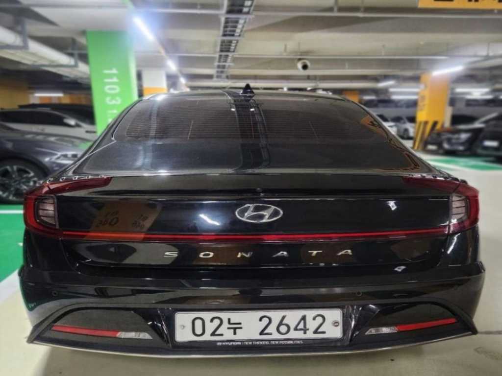 HYUNDAI Sonata - Vista 4