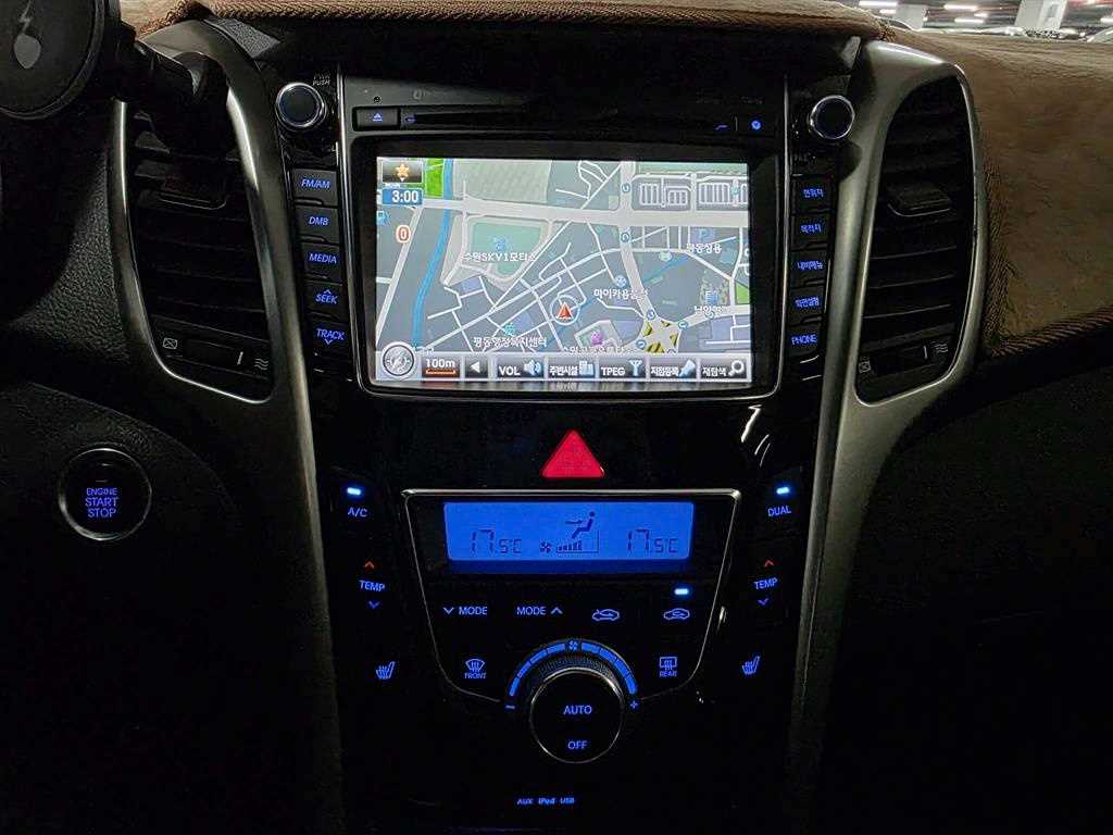 HYUNDAI i30 2016 Blanco - Importación desde Corea - HF Imports Iquique - Foto 15