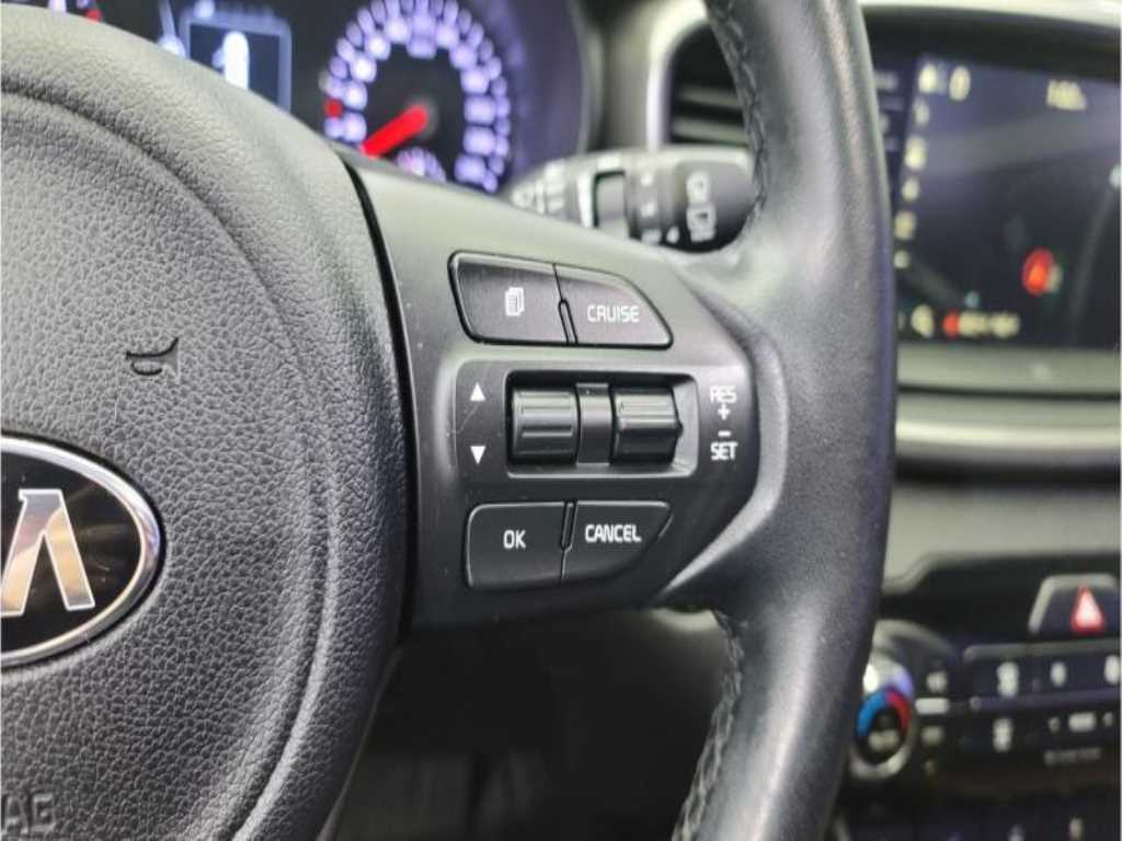 KIA Sorento - Vista 9