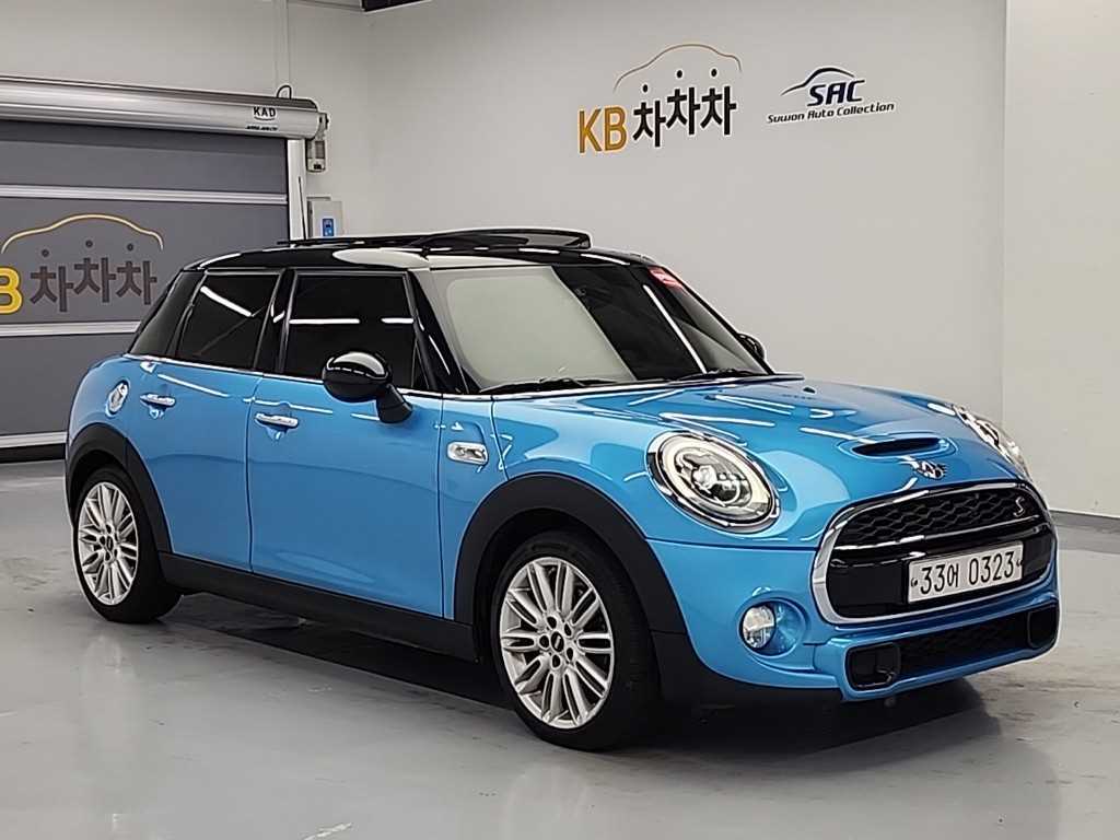 Mini Cooper - Vista 4