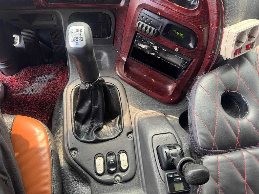 medium and large cargo truck 2017 Blanco - Importación desde Corea - HF Imports Iquique - Foto 14