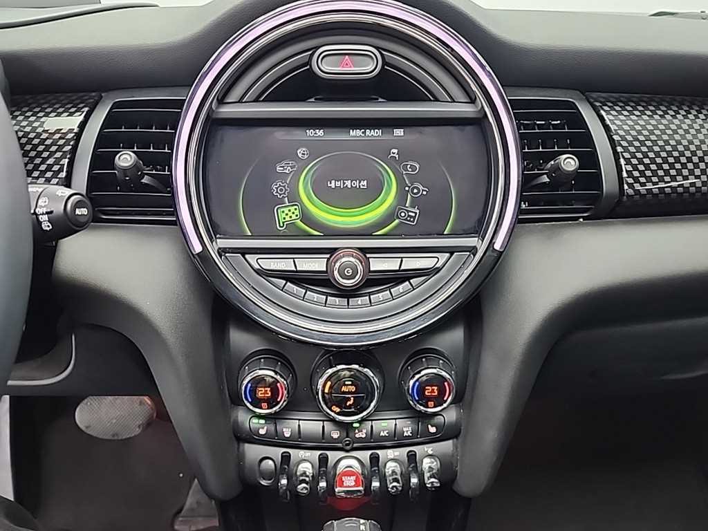 Mini Cooper - Vista 10