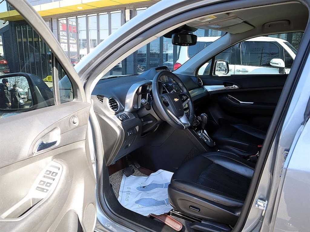 Chevrolet Orlando - Vista 6