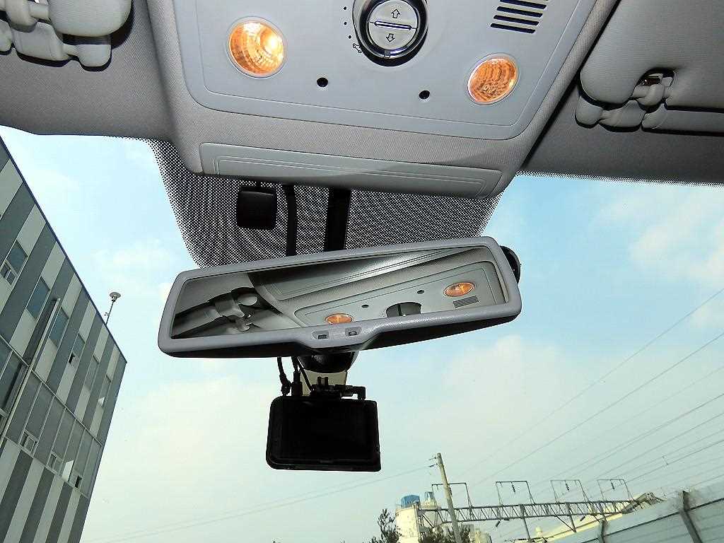 Volkswagen Touareg 2013 Gris - Importación desde Corea - HF Imports Iquique - Foto 13