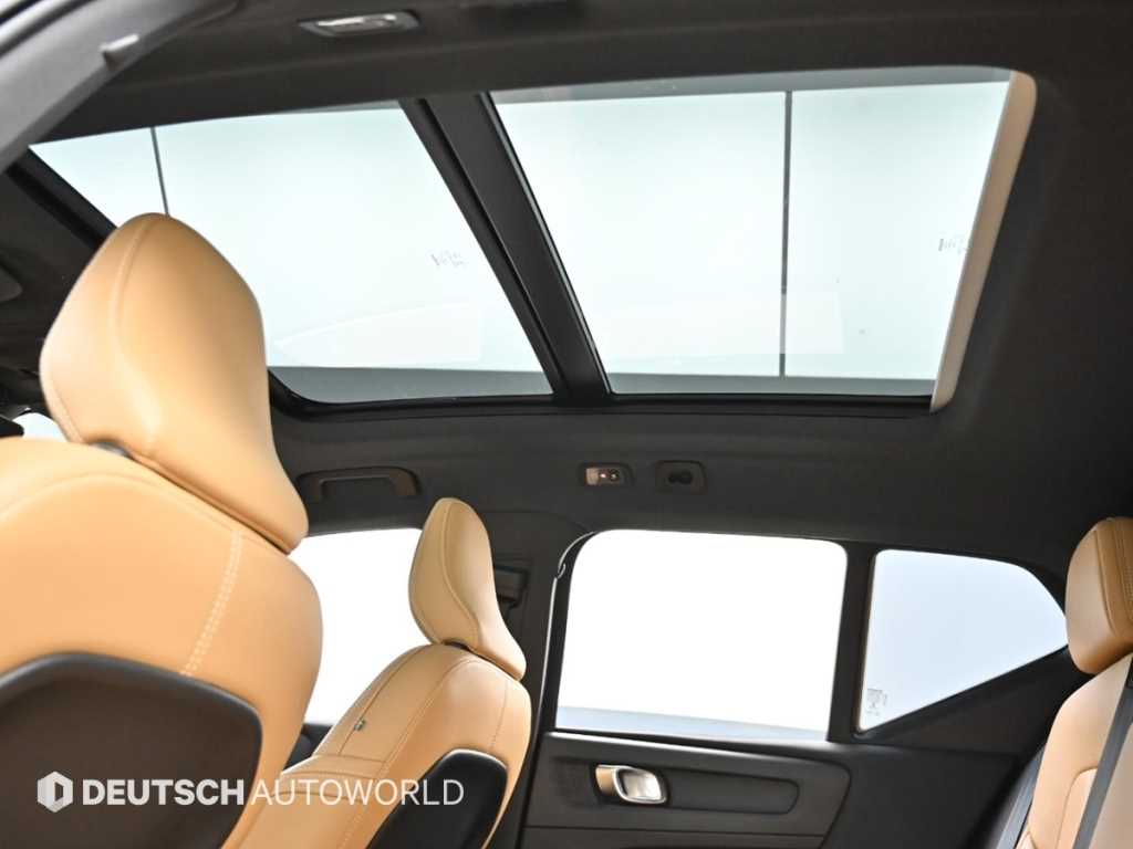 Volvo XC40 2021 Negro - Importación desde Corea - HF Imports Iquique - Foto 18