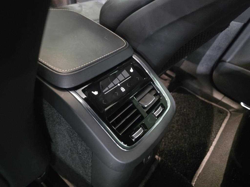 Volvo XC90 2021 Blanco - Importación desde Corea - HF Imports Iquique - Foto 13