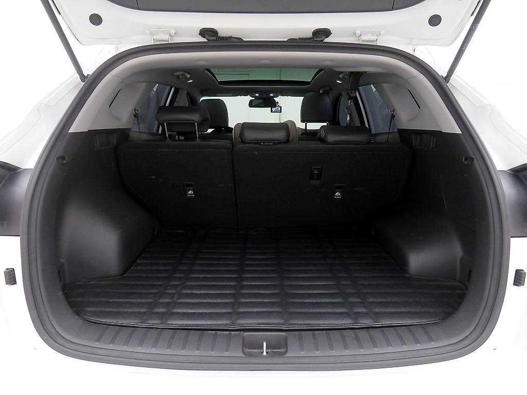 HYUNDAI Tucson - Vista 5