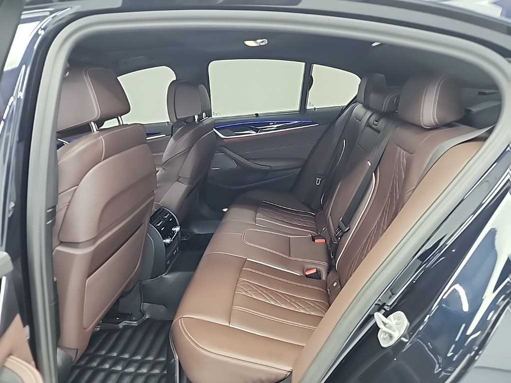 BMW 5 Series - Vista 12