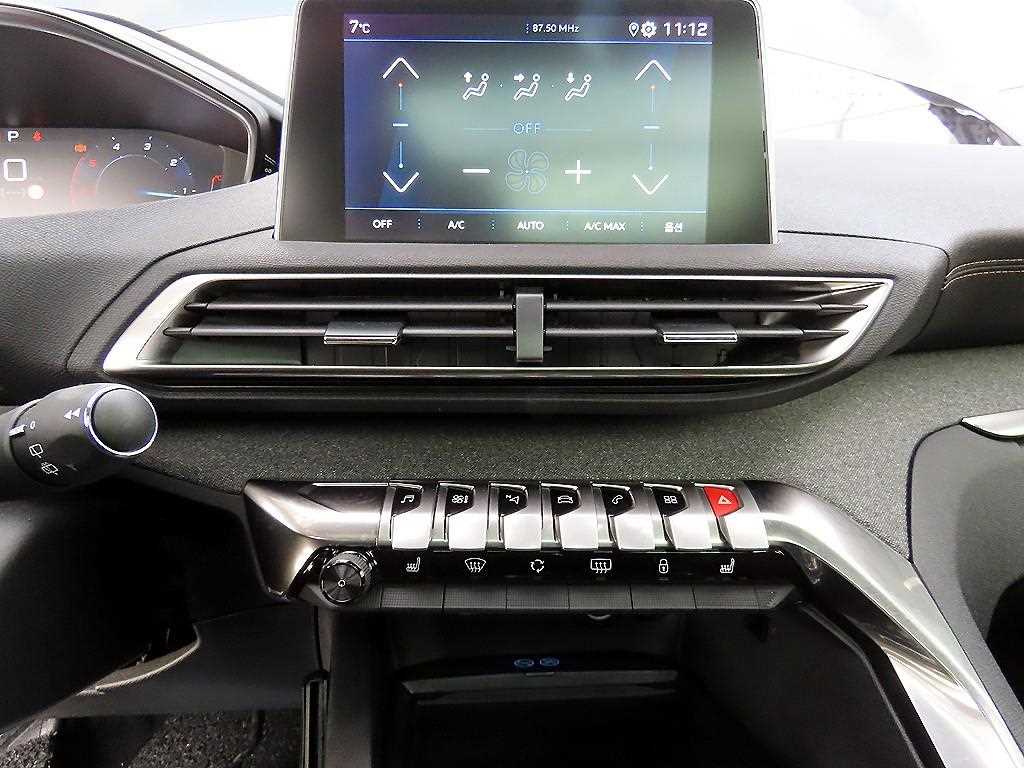 Peugeot 3008 - Vista 12