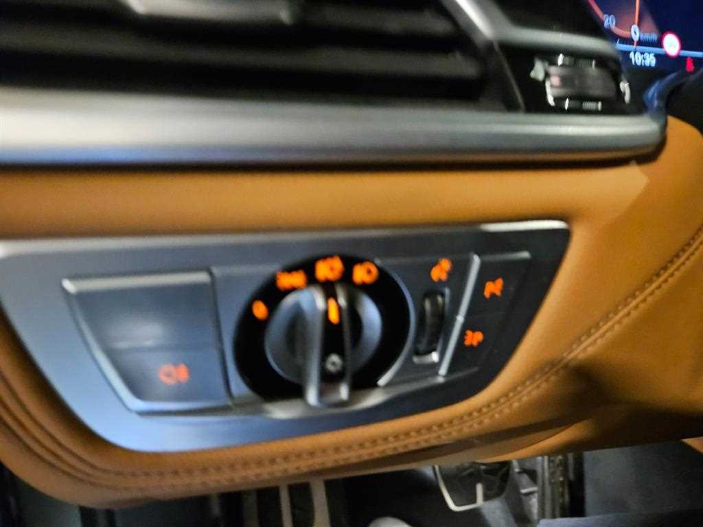 BMW 7 Series - Vista 11