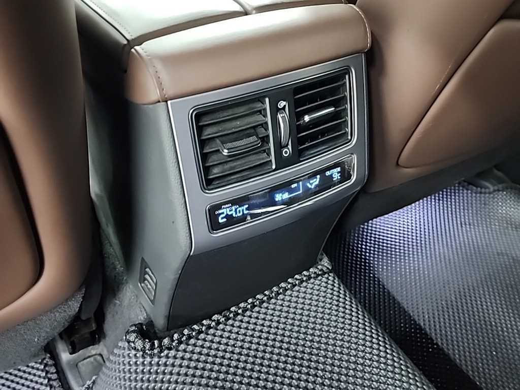 HYUNDAI Equus 2015 Negro - Importación desde Corea - HF Imports Iquique - Foto 14