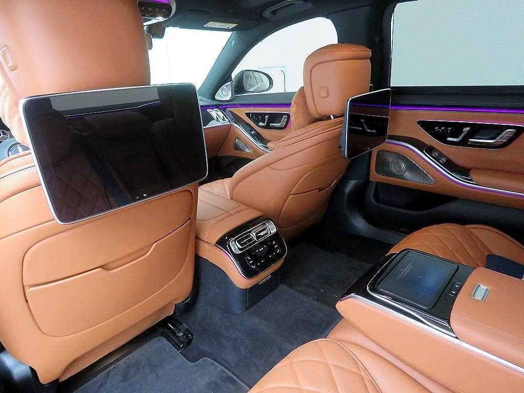 Mercedes Benz S Class - Vista 9