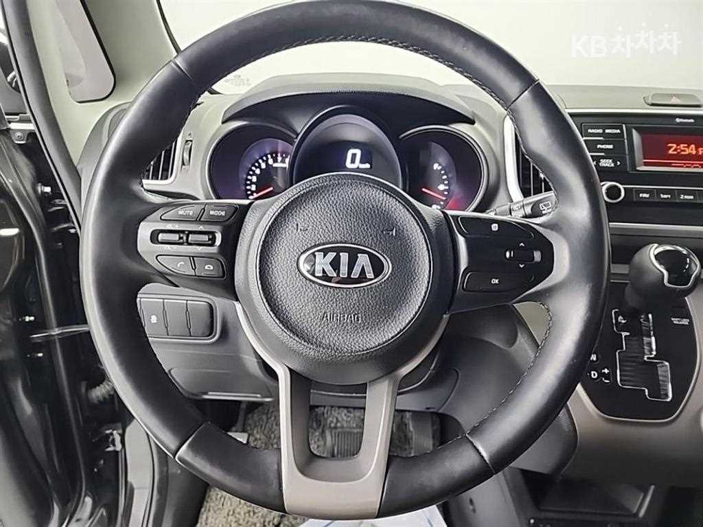 KIA Ray - Vista 9