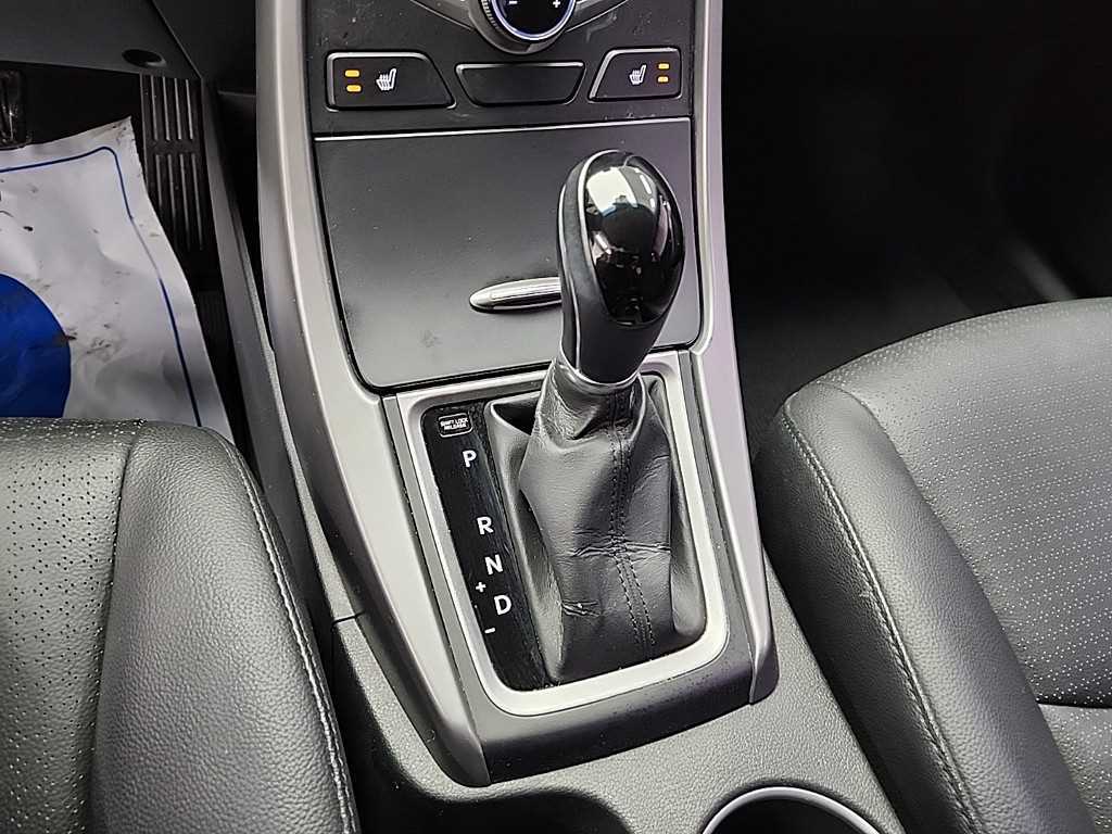 HYUNDAI Avante - Vista 7