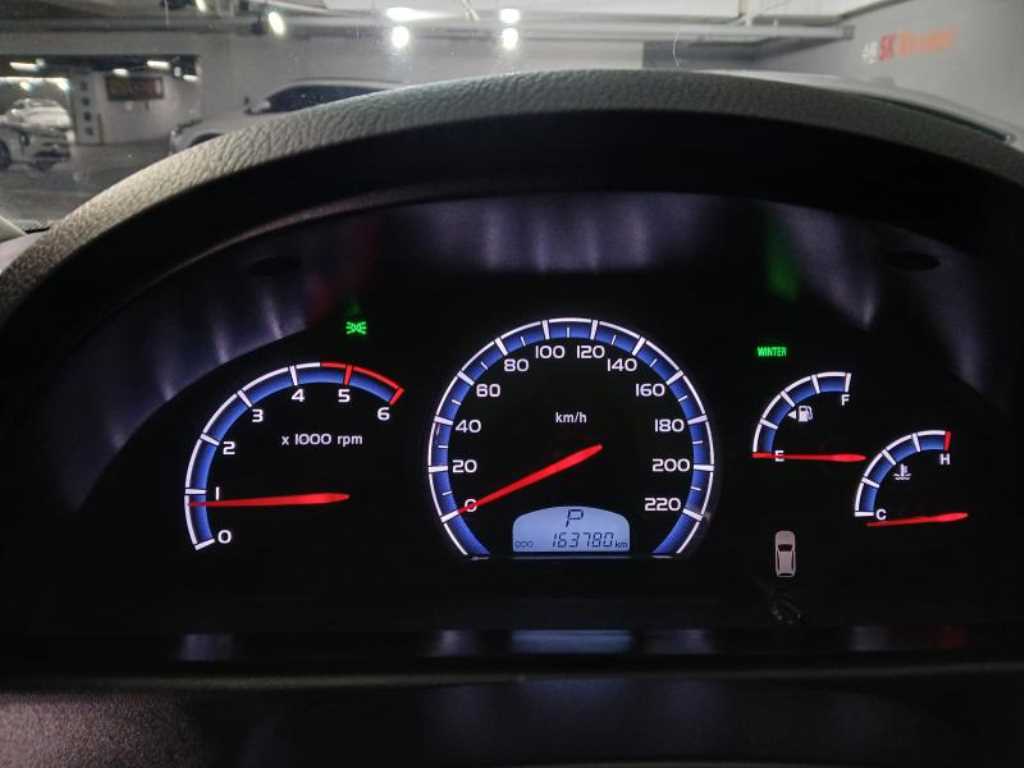 Ssangyong Rexton - Vista 9