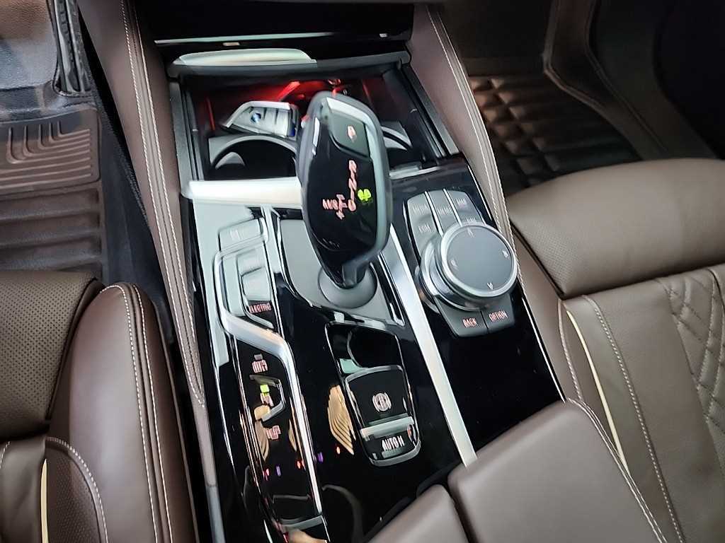 BMW 5 Series - Vista 8