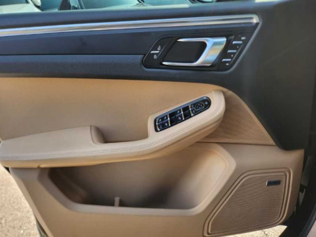 Porsche Macan 2021 Negro - Importación desde Corea - HF Imports Iquique - Foto 13