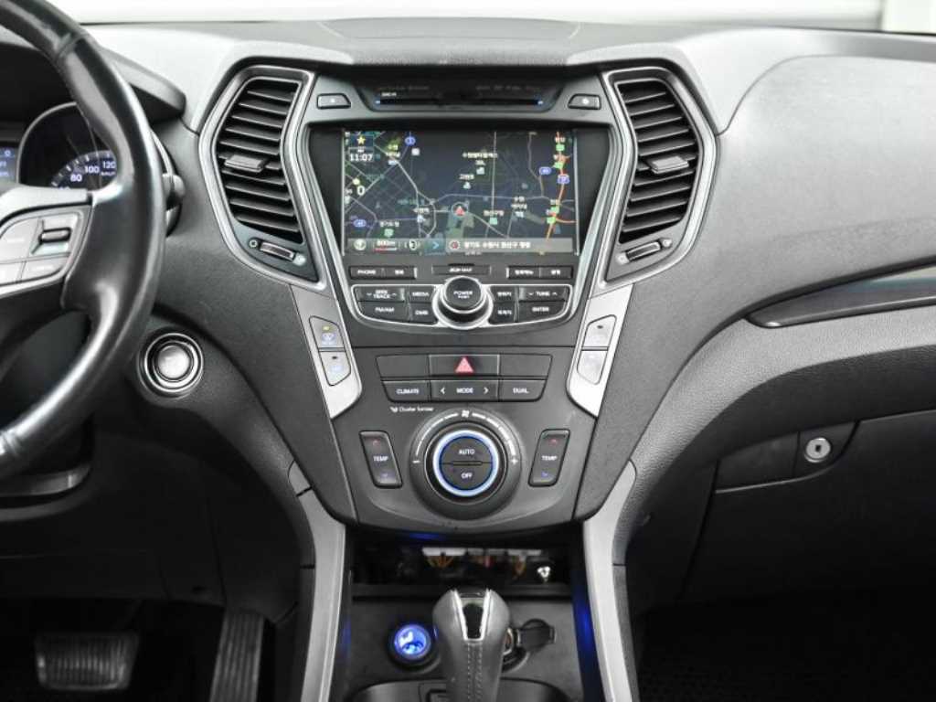 HYUNDAI Santa Fe 2015 Blanco - Importación desde Corea - HF Imports Iquique - Foto 14