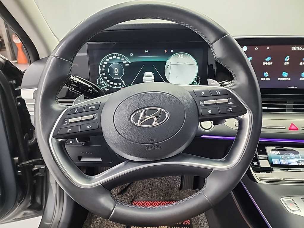 HYUNDAI Grandeur - Vista 9