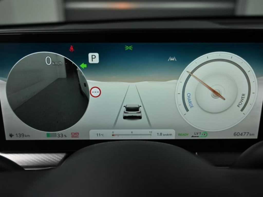 Genesis GV60 - Vista 8