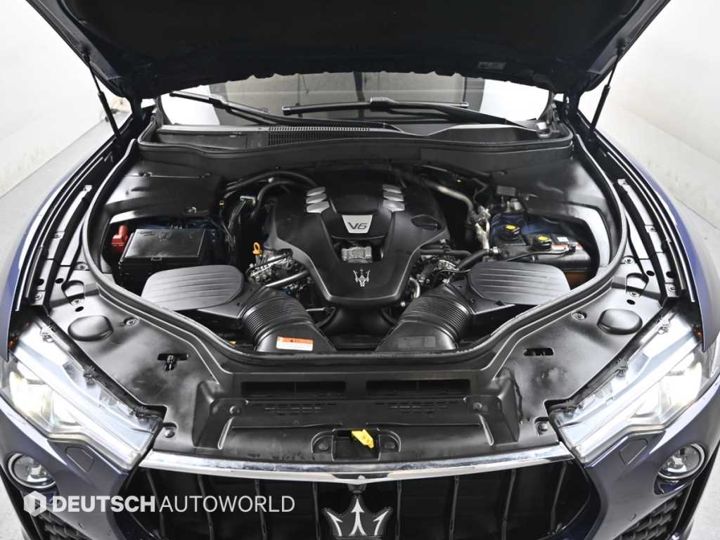 Maserati Levante - Vista 6