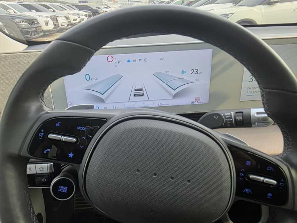 HYUNDAI Ioniq 5 - Vista 10