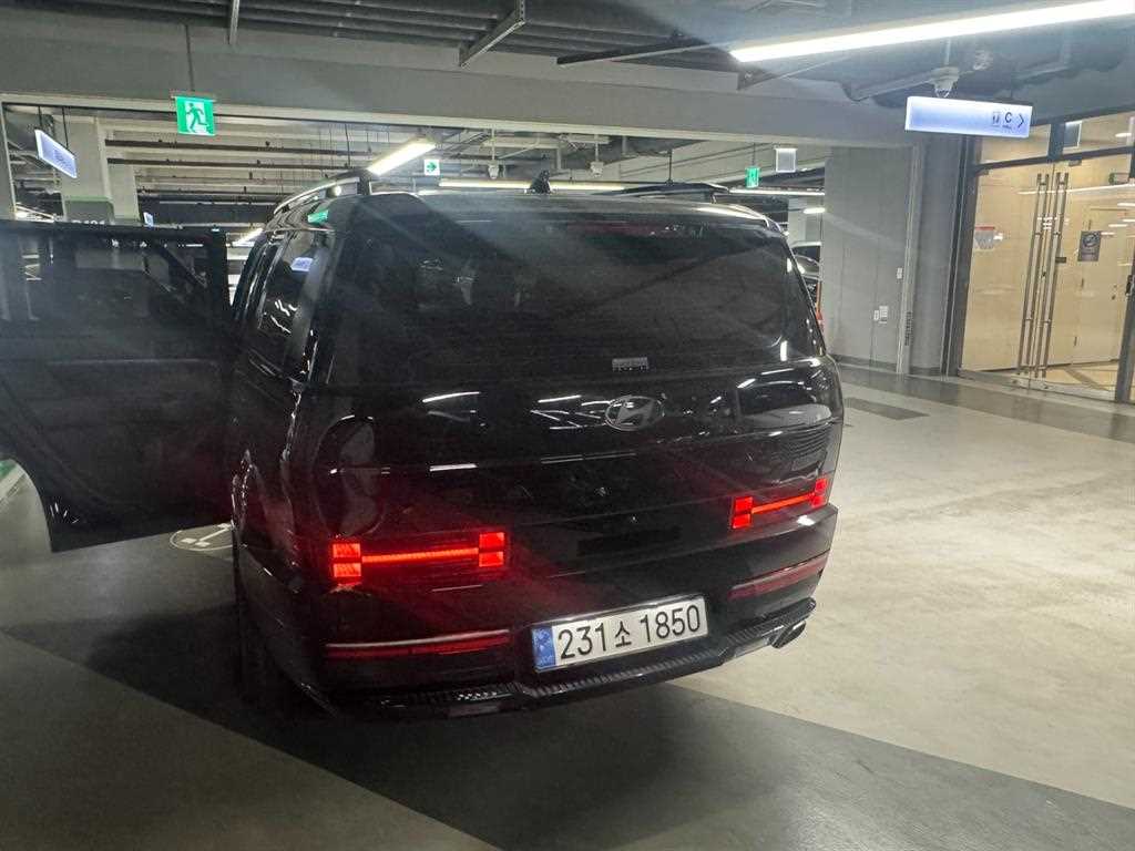 HYUNDAI Santa Fe - Vista 3